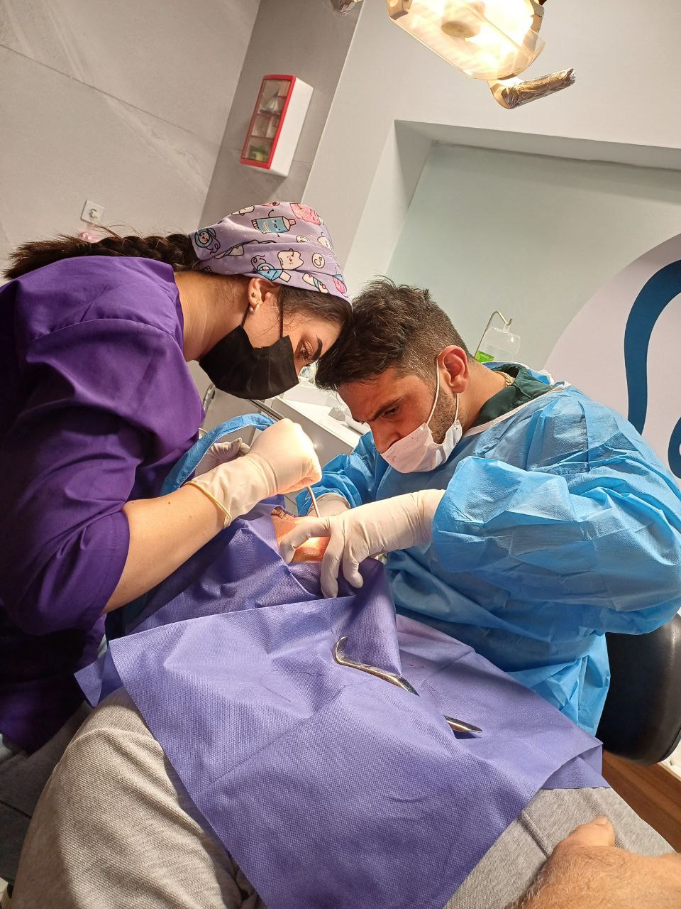 کلینیک دندان‌پزشکی در کرج 