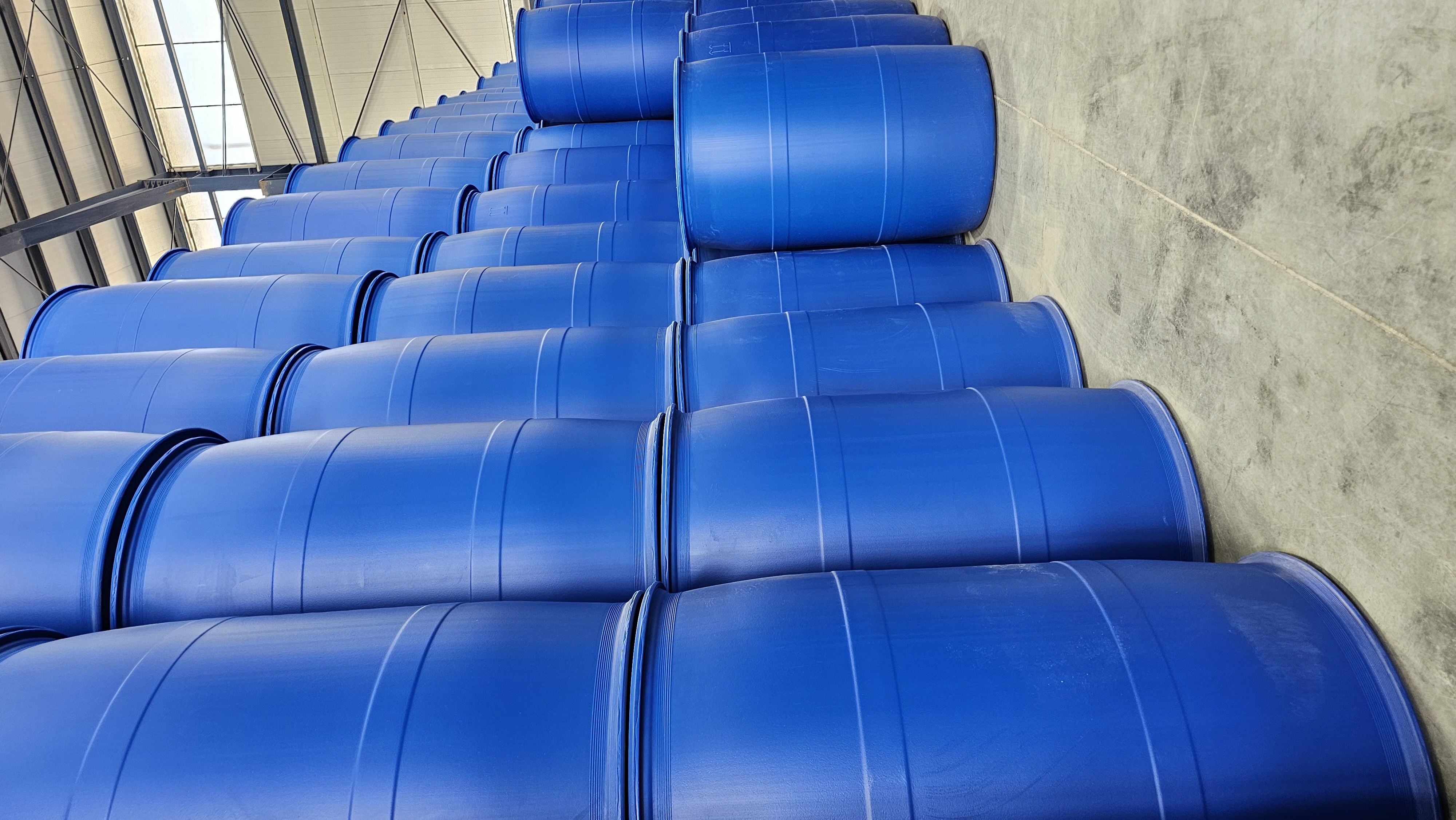 فروش بشکه‌های 220 لیتری الرینگ 