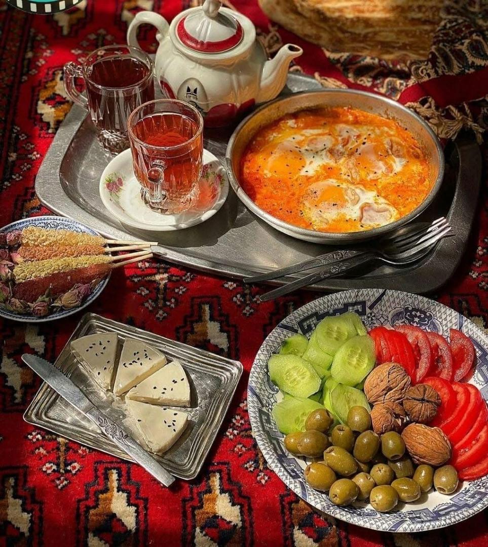 تخم مرغ محلی 