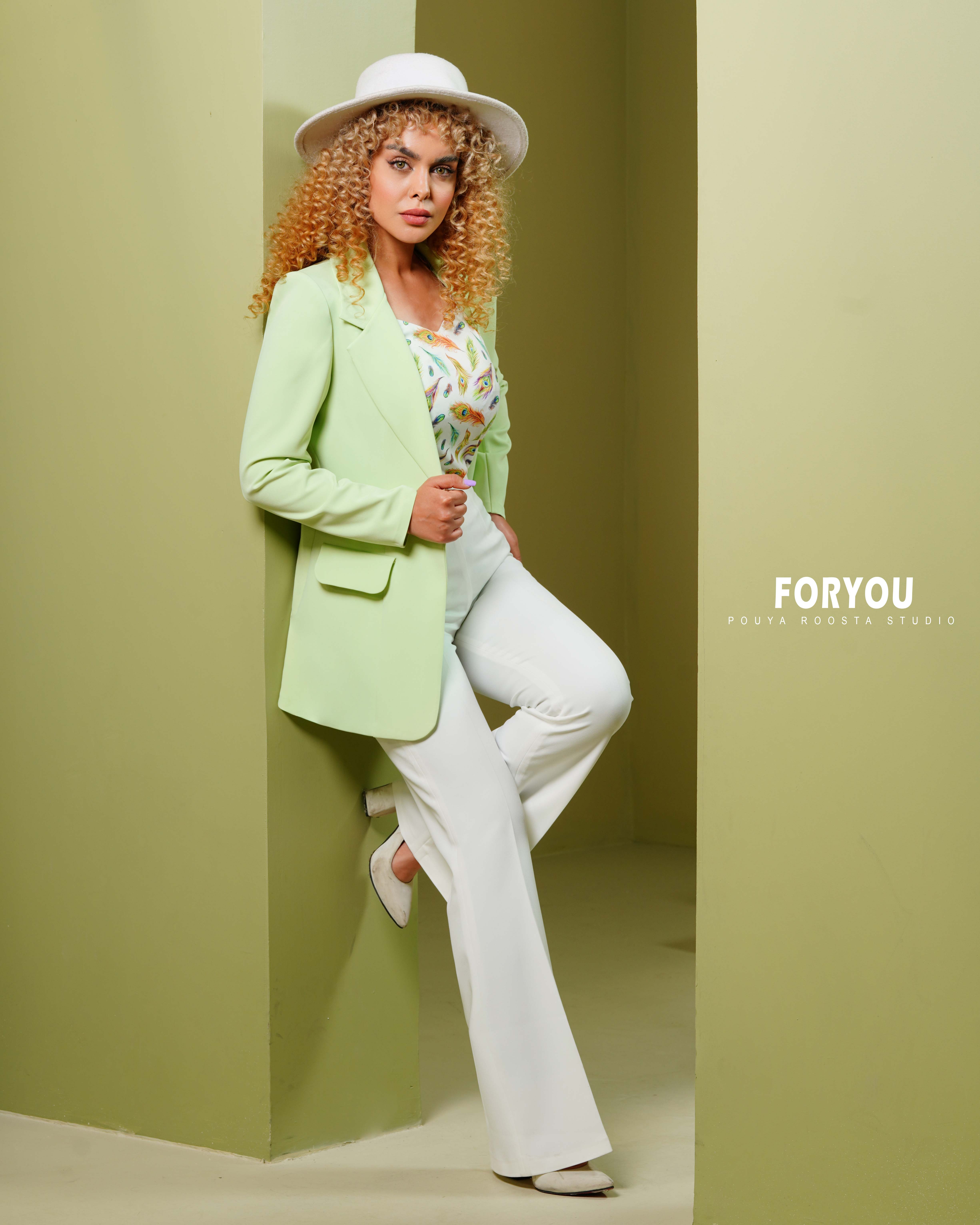 تولید تخصصی لباس زنانه