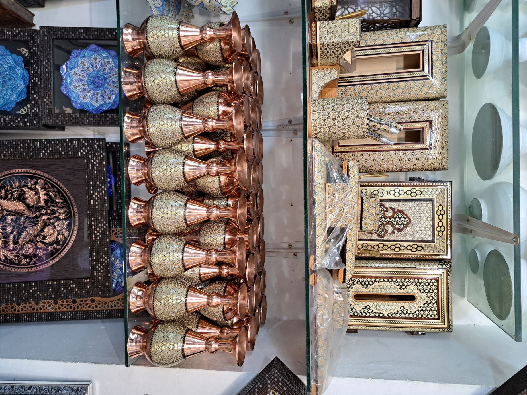 تولید و عرضه صنایع دستی