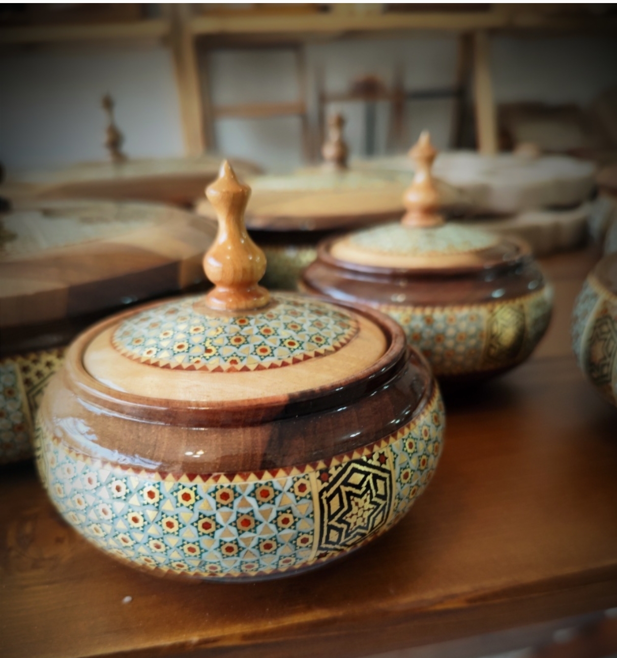 گروه تولیدی ظروف و صنایع چوبی 