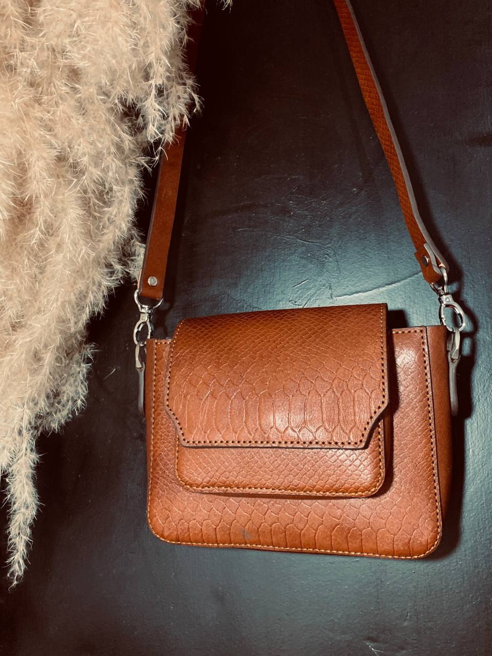 کیف چرم طبیعی دست دوز