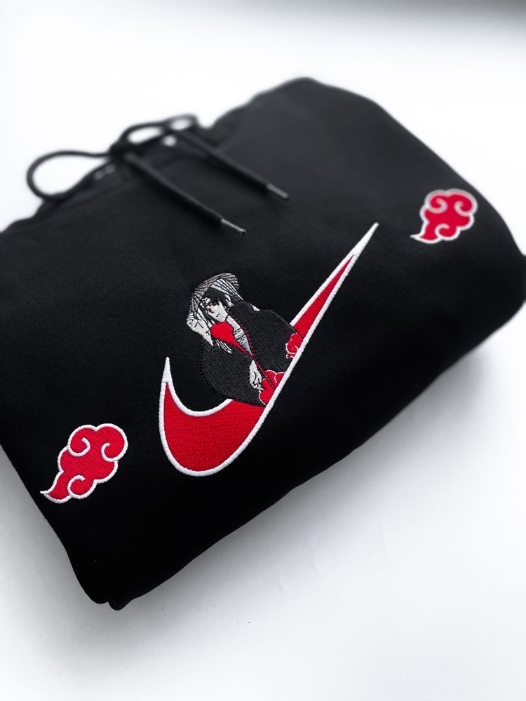 تیشرت گلدوزی شده 