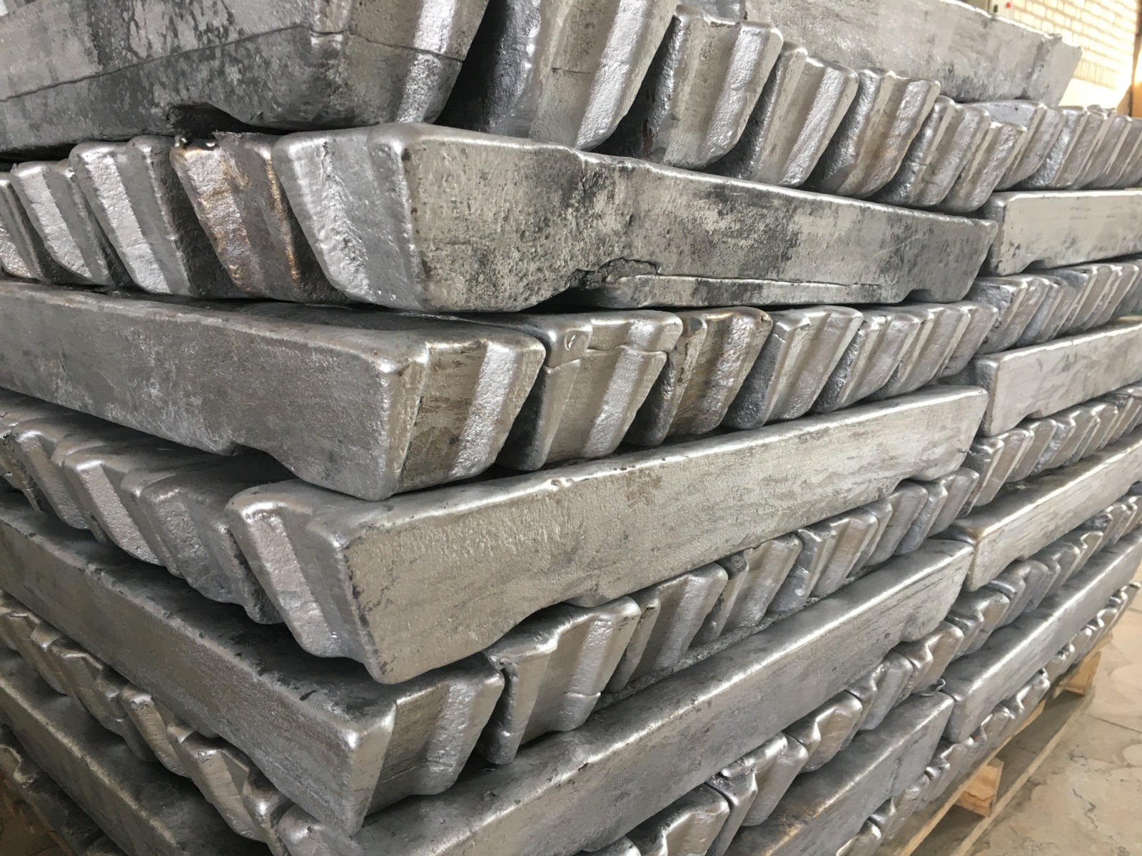 شمش سرب و روی و مس صادراتی