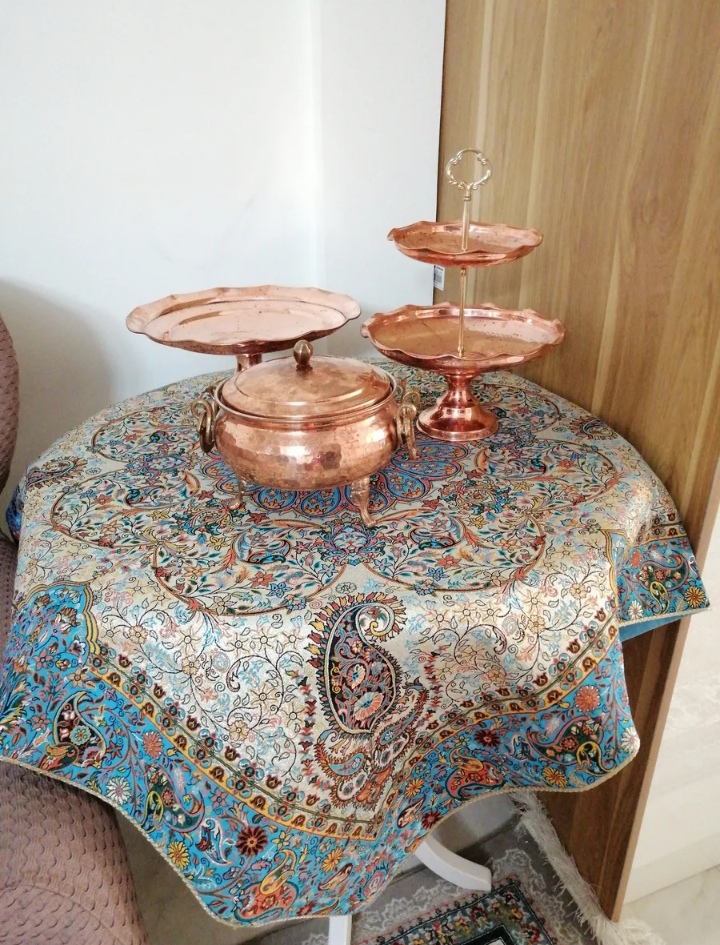 رو میزی ترمه 