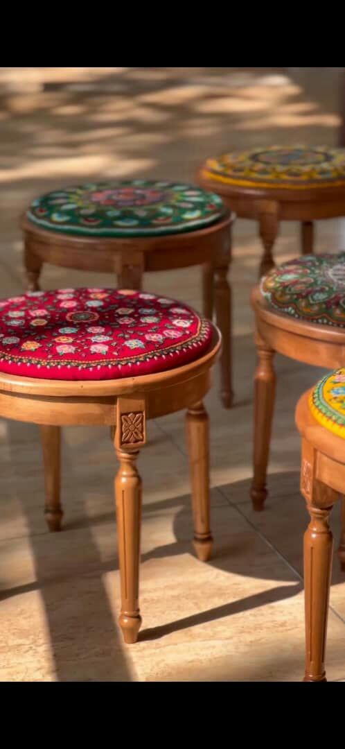 پاف چوبی گرد و مستطیل هنری