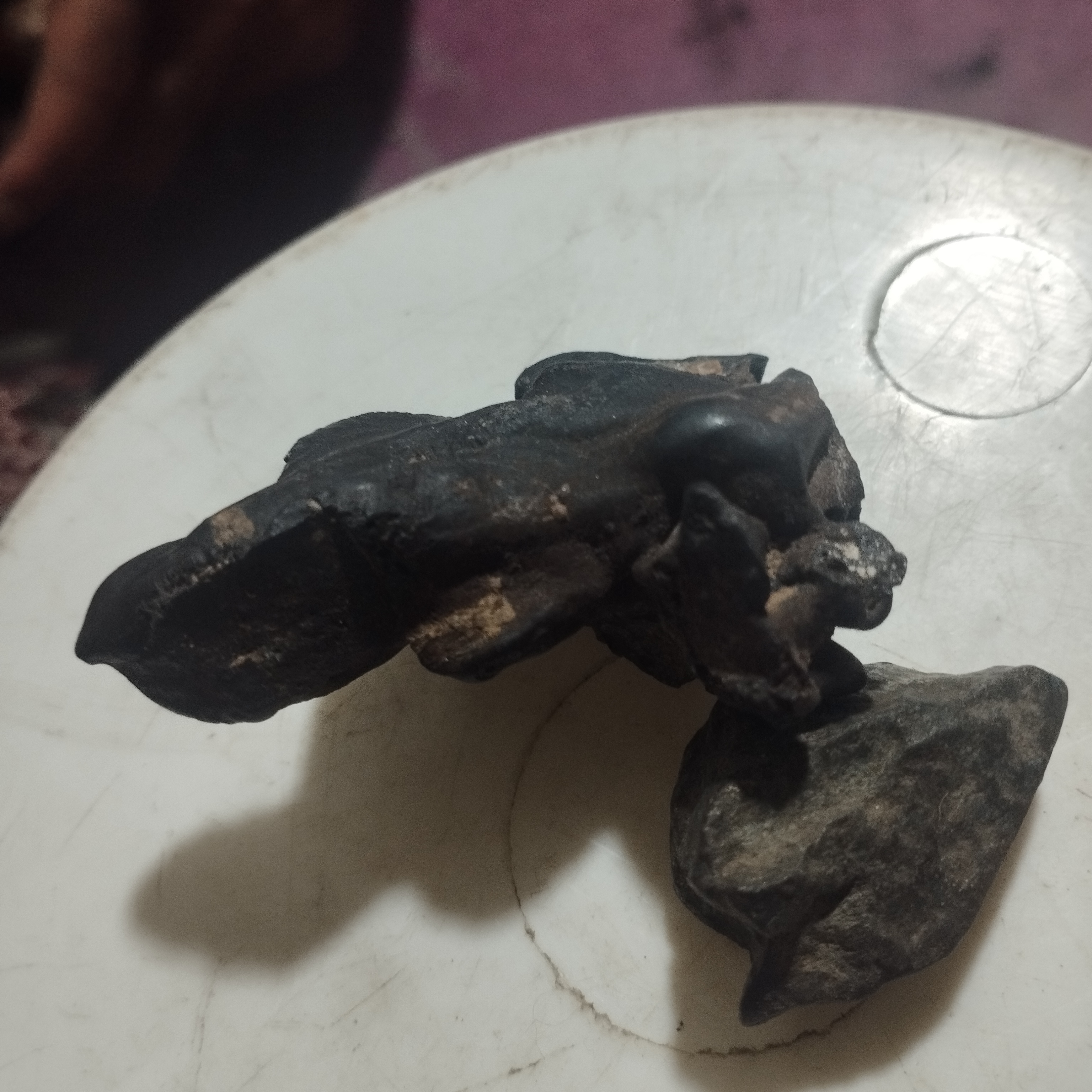 سنگ زینتی (کربنادو)یا الماس سیاه