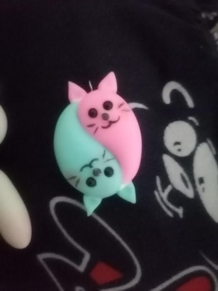 فروش آویز و کلید