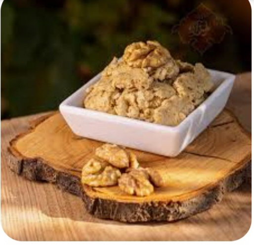 عسل طبیعی ونقل و حلوا