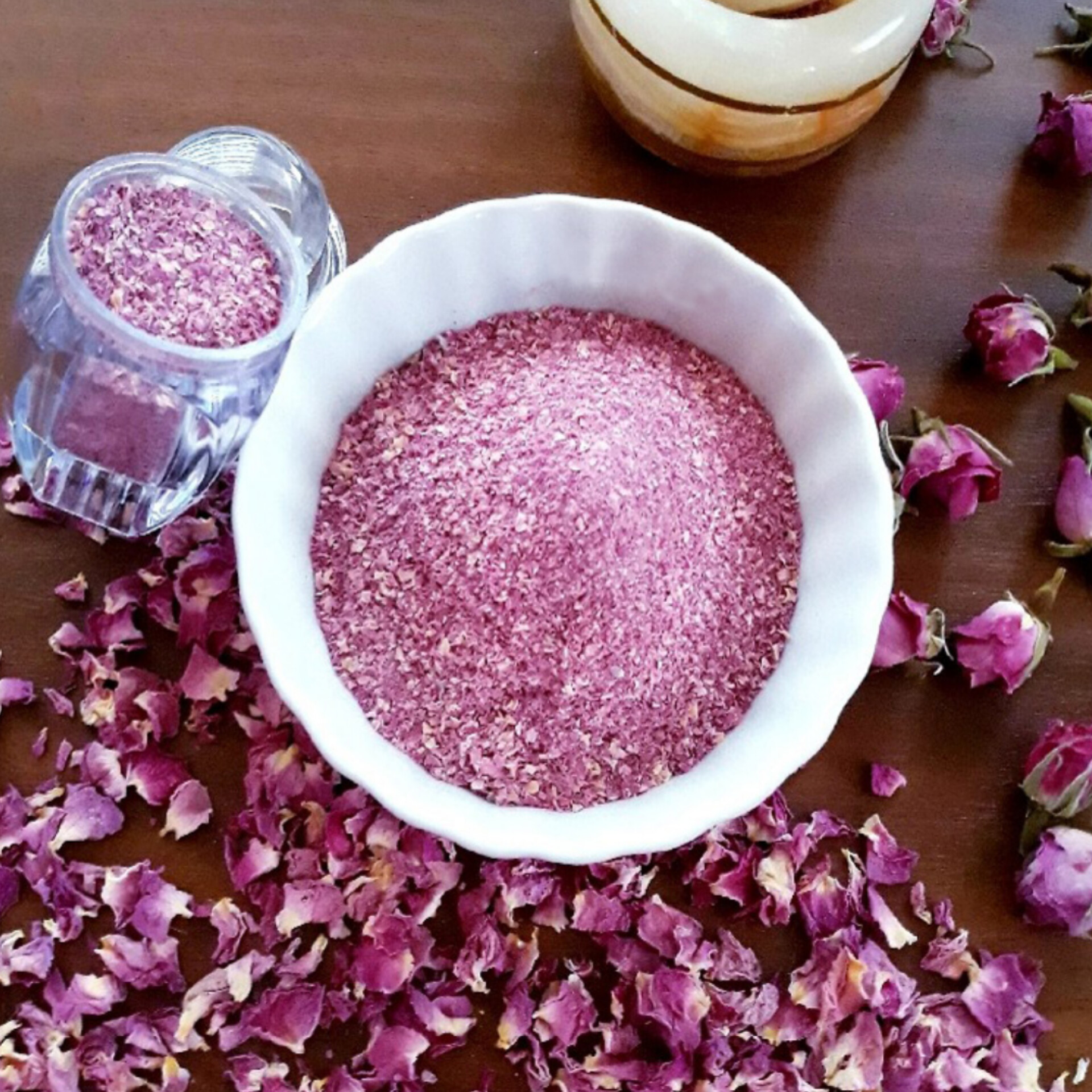 گل محمدی و پودر،گلاب،برندA.A.S