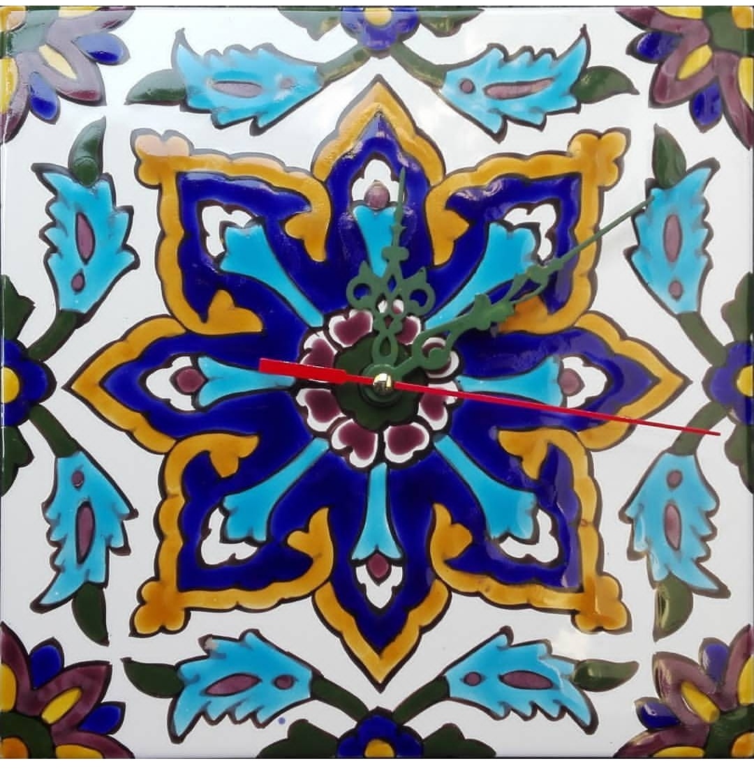 ساعت کاشی سنتی