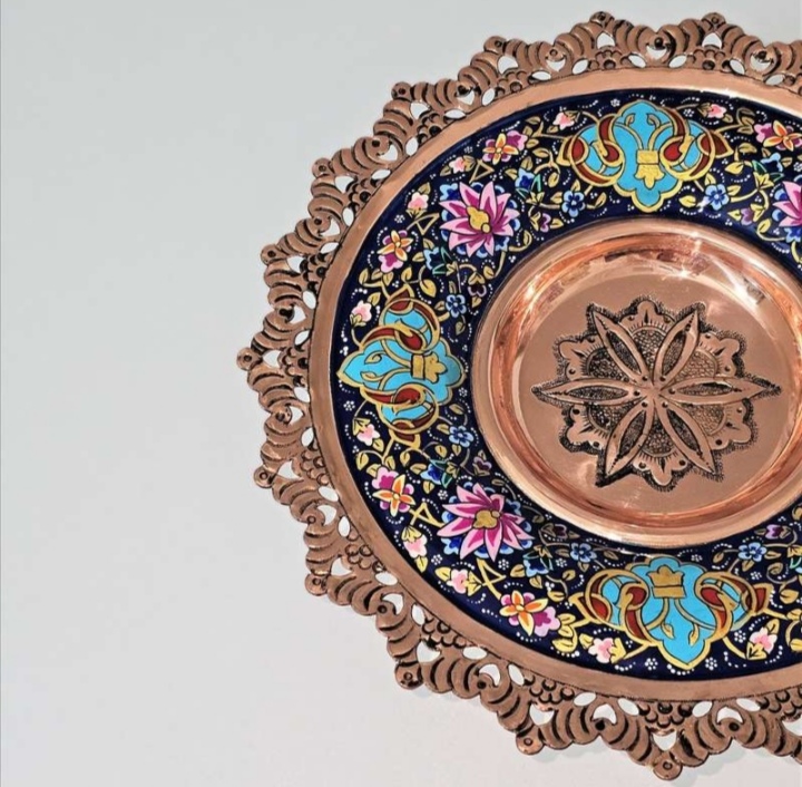 شیرینی خوری 