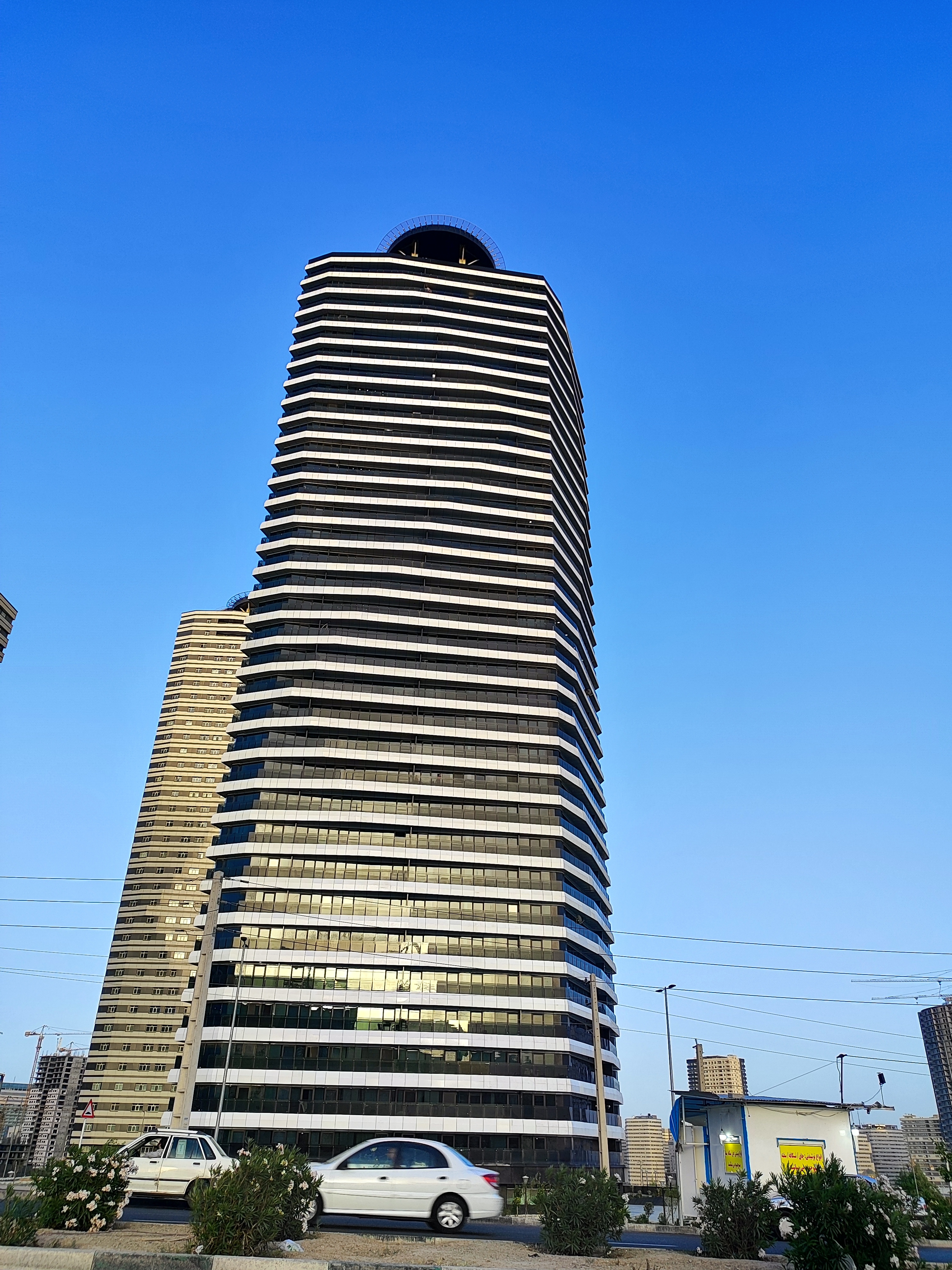 ثبت نام مسکن دریاچه چیتگر تهران