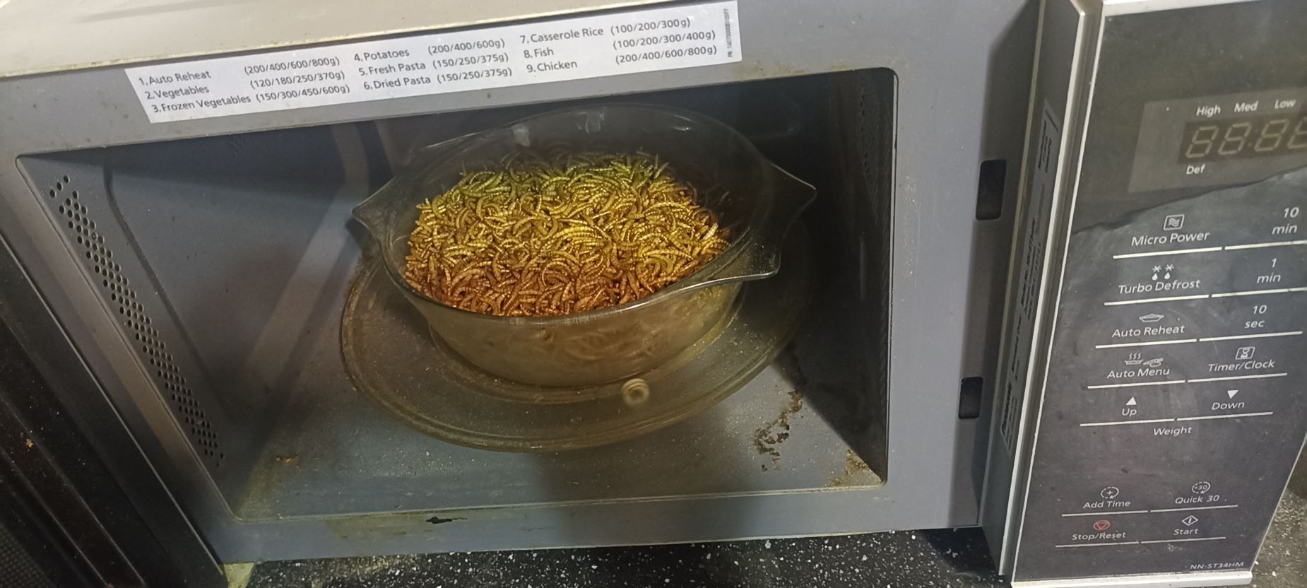 کرم میلورم خشک