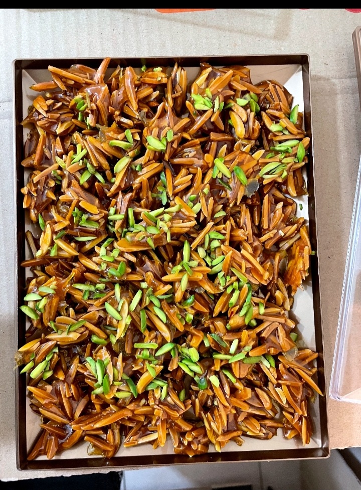 سوهان عسلی درجه یک 