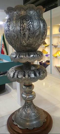 آثار نفیس هنری