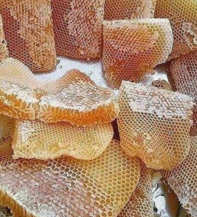 عسل صد در صد طبیعی 