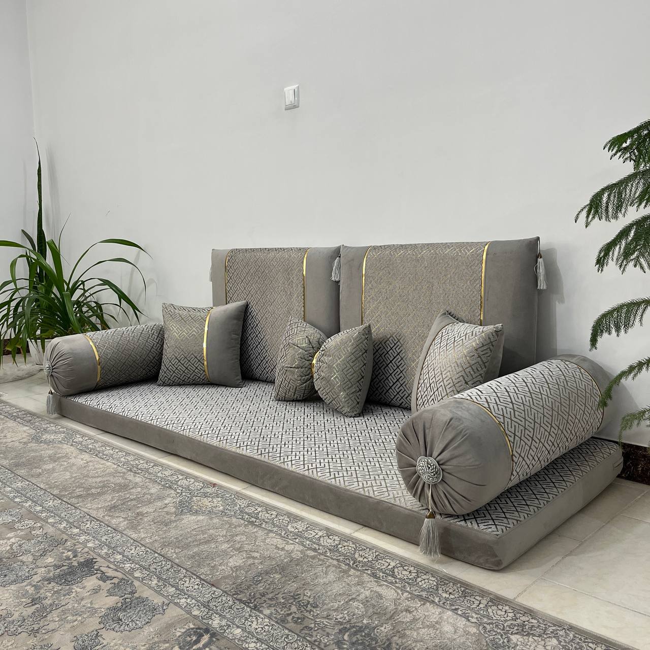 تشکچه و شاهنشین و شیخ نشین