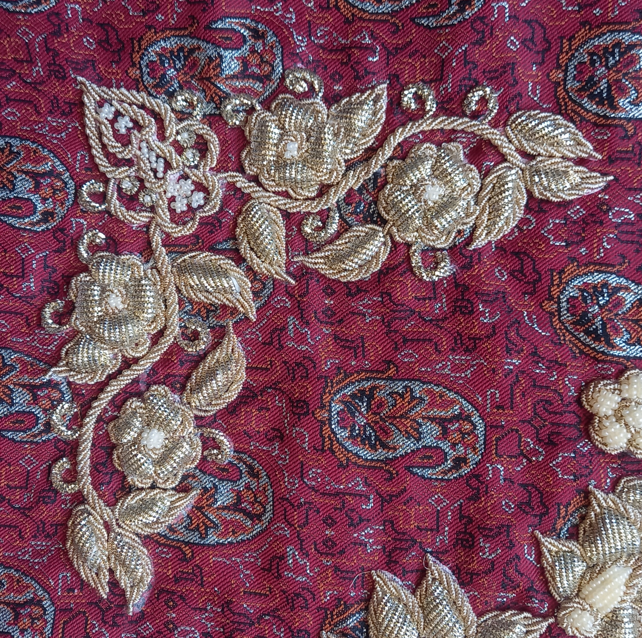 ترمه سرمه دوزی شده