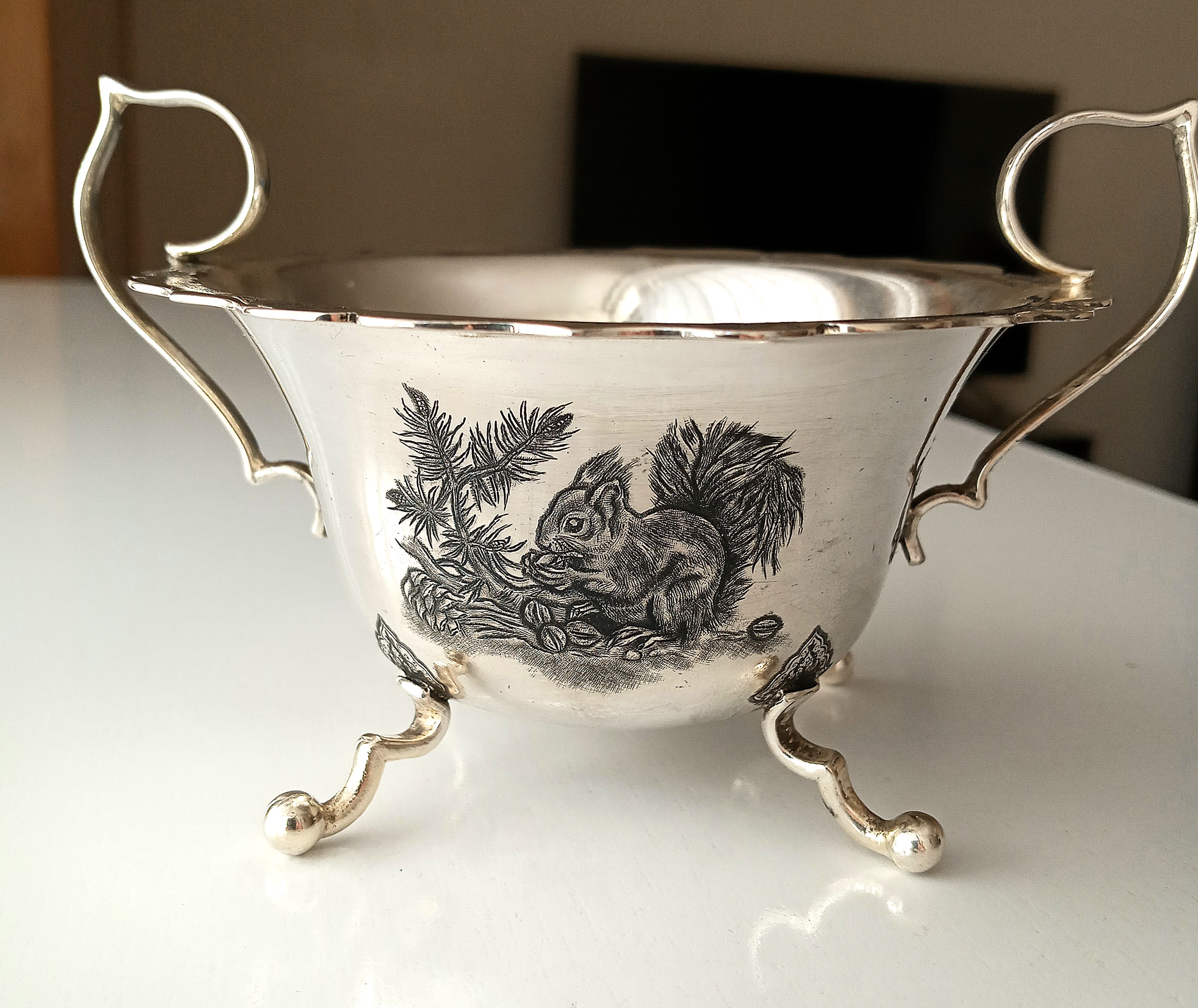 Handmade Engraving Candy pot