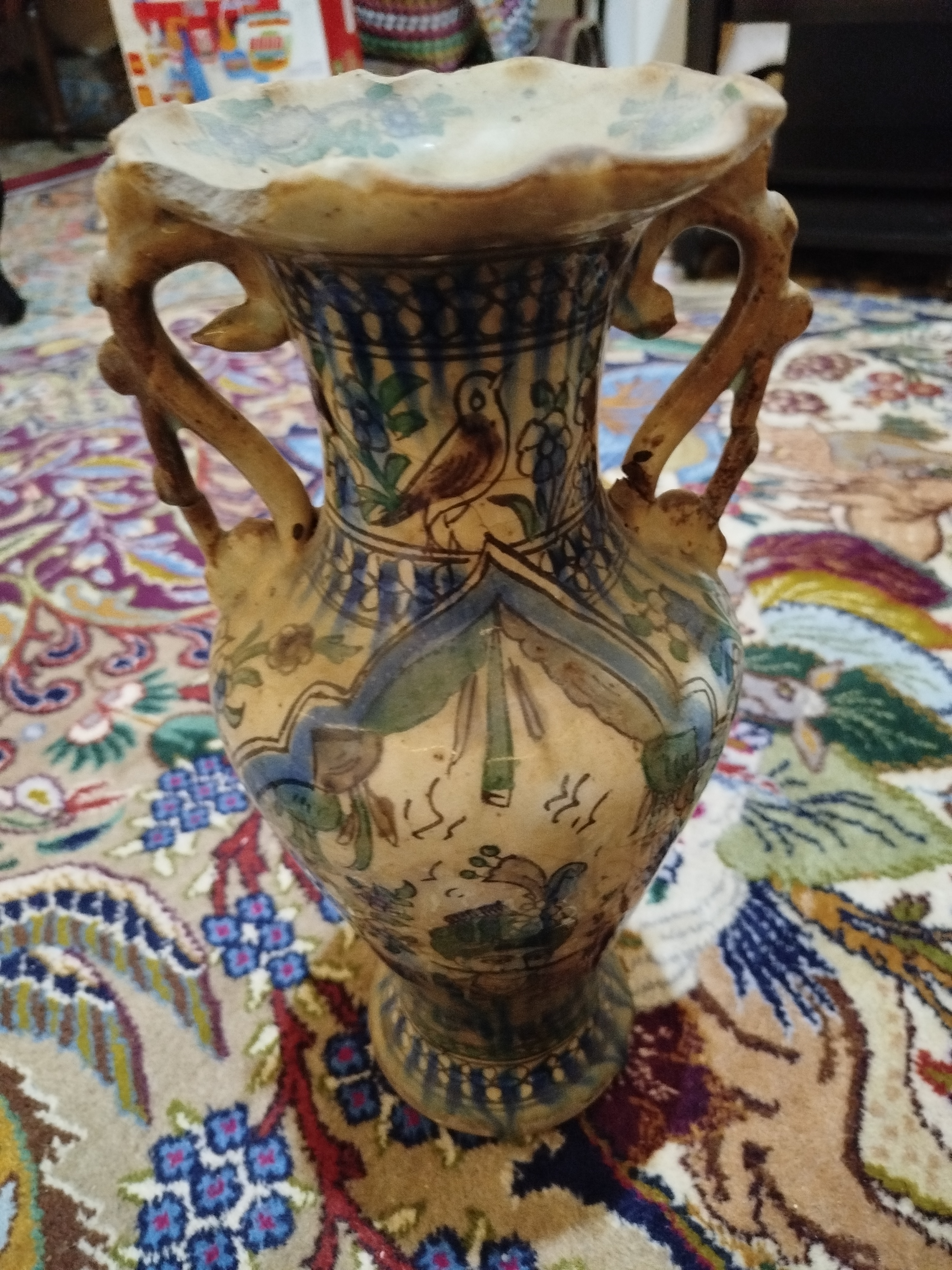 فروش گلدان آنتیک با قدمت 500سال