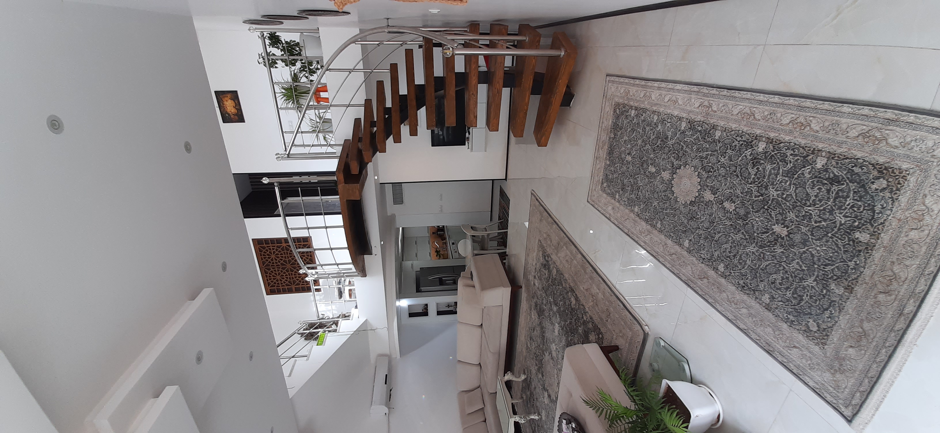 ویلایی ۵ خوابه 