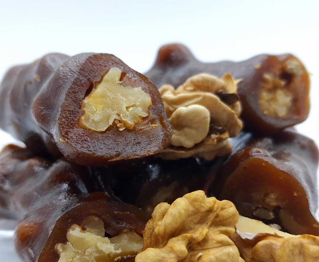 باسلوق گردویی با شیره انگور 