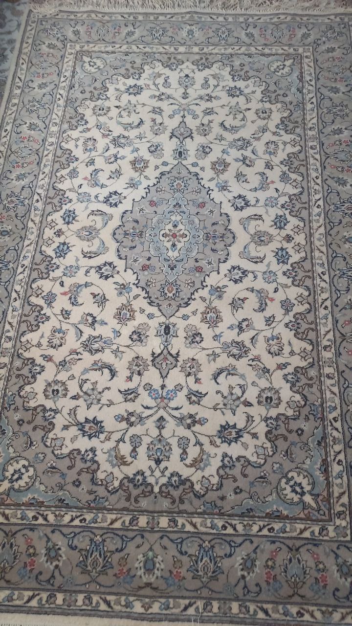 فرش دستباف 