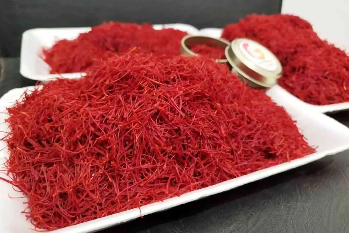 زعفران و زرشک گناباد 