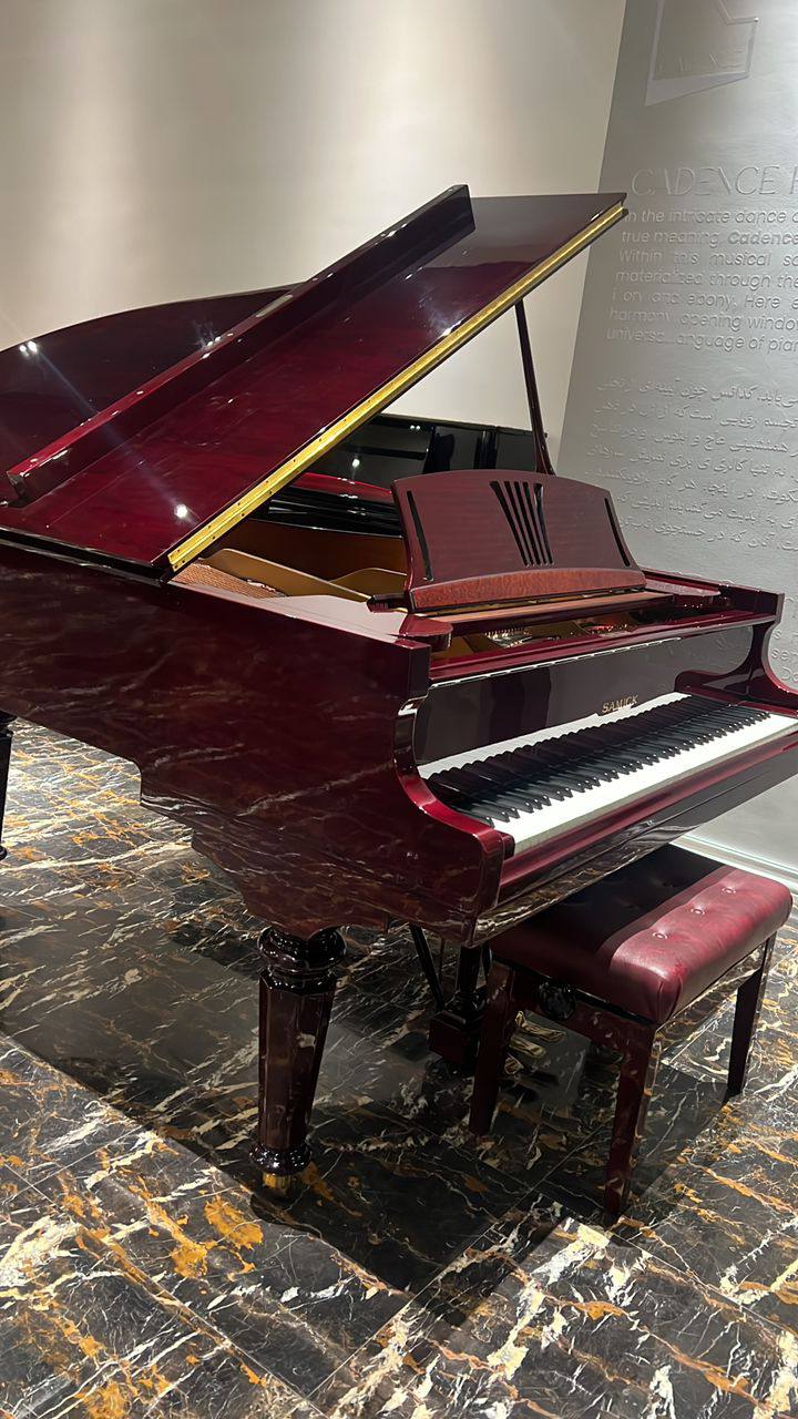فروش پیانوی رویال