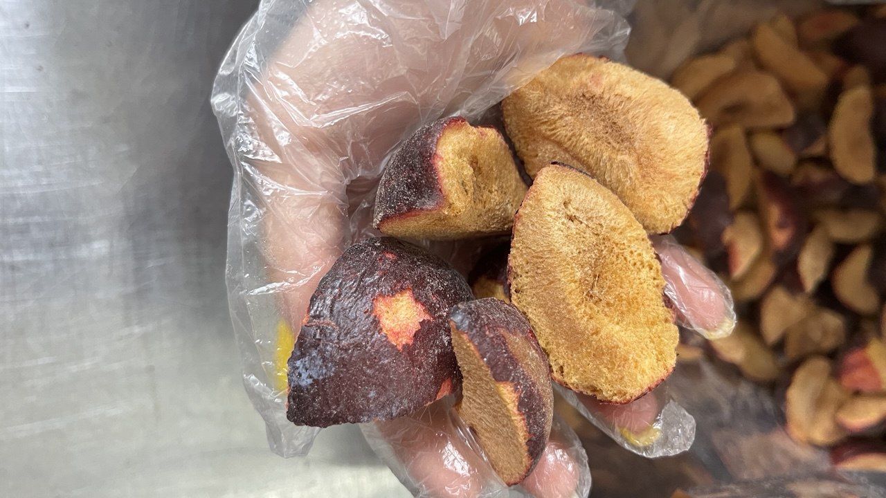 میوه خشک پفکی