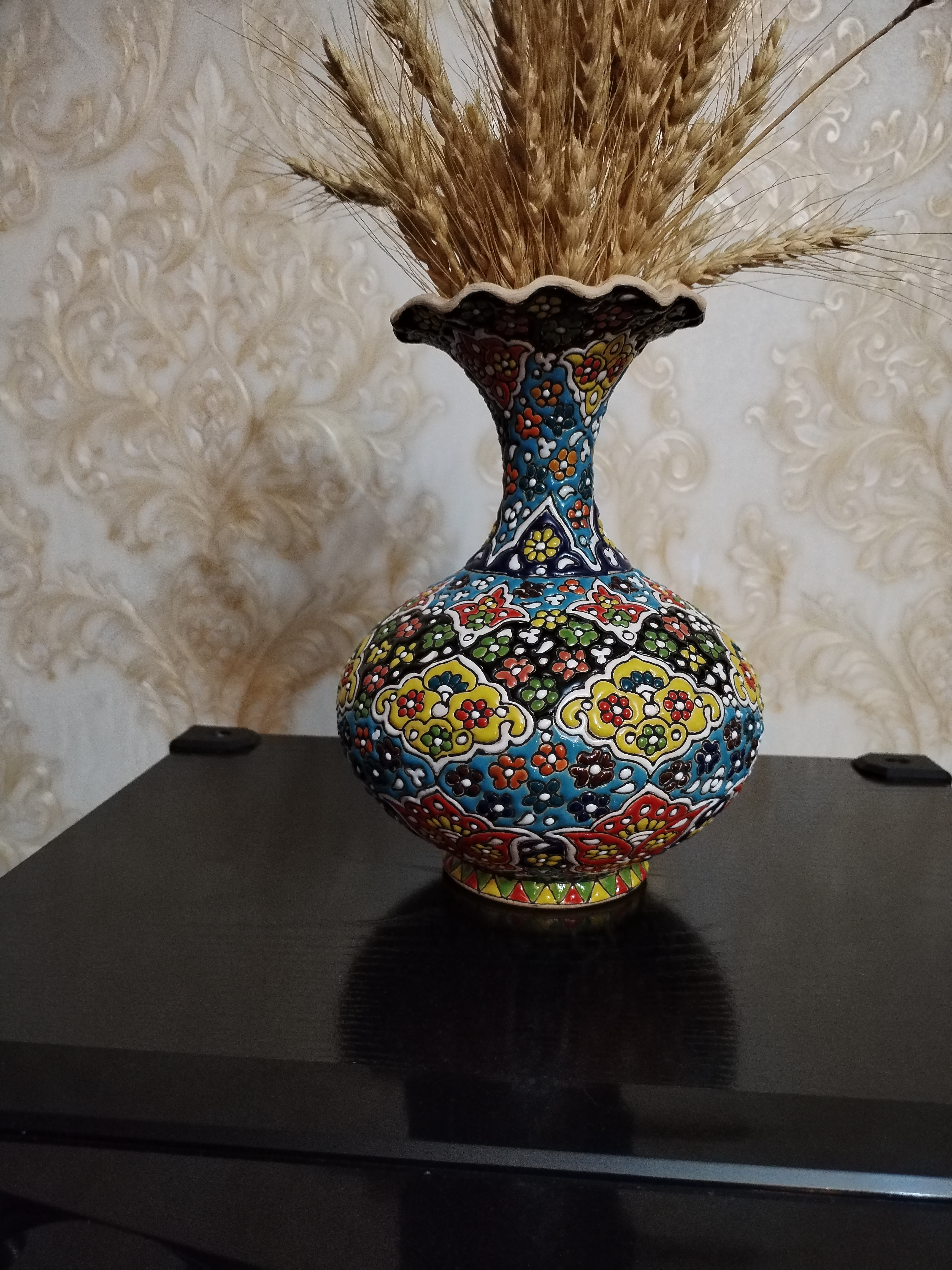 گلدان منبت کاری شده