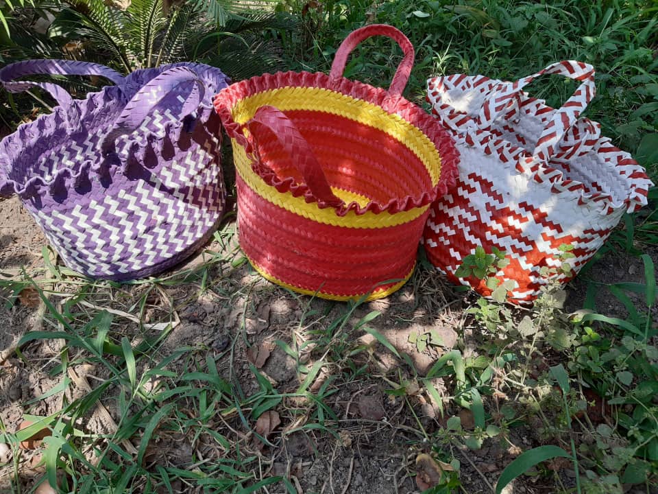زنبیل تسمه بافی گرد 