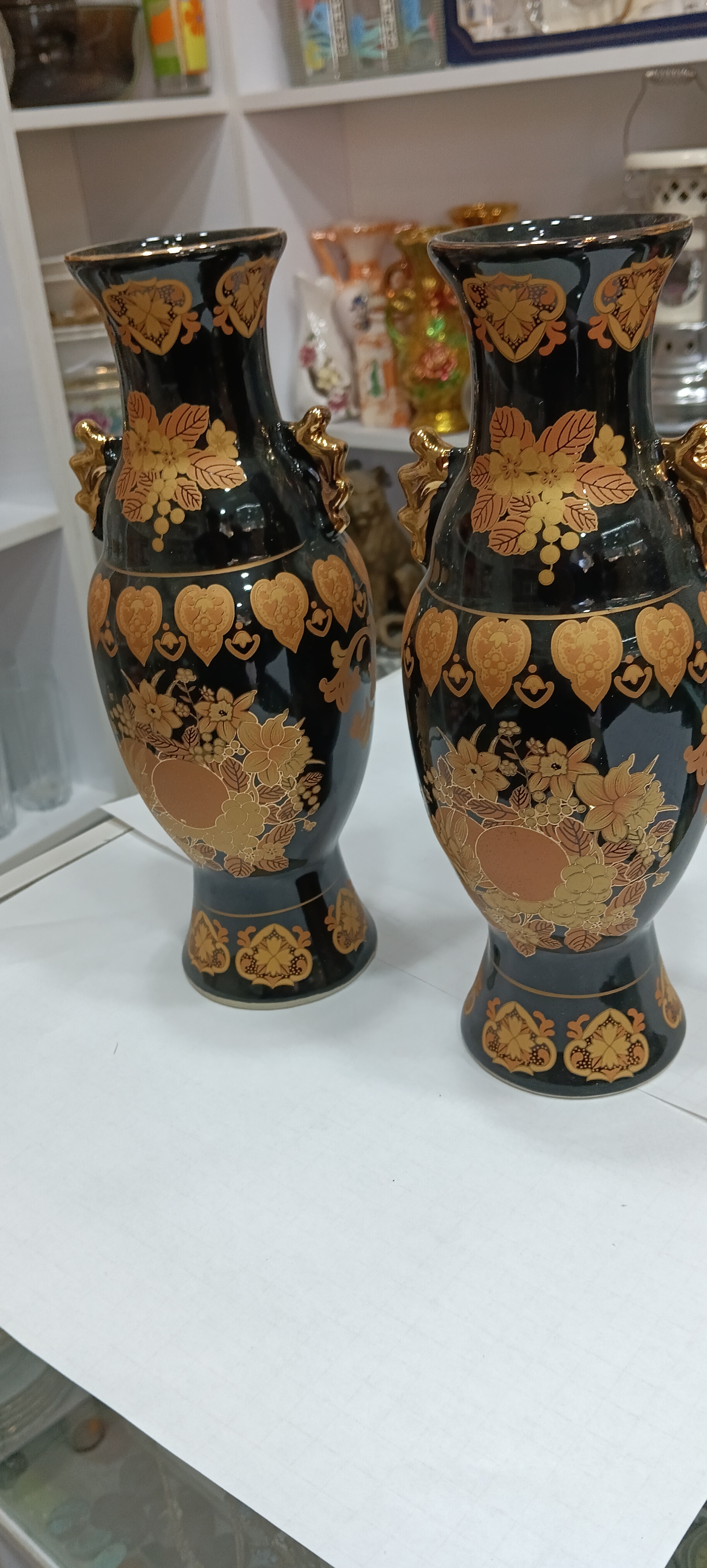گلدان انتیک قدیمی