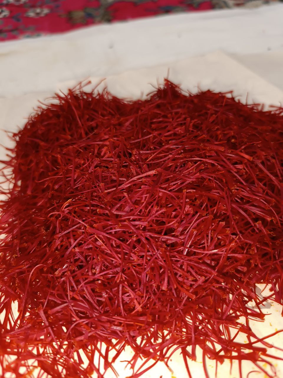  فروش طلای سرخ ایرانی