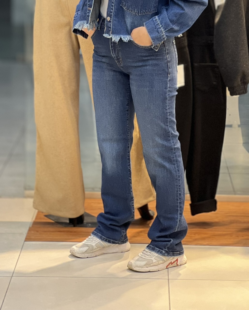 فروش عمده شلوار جین زنانه