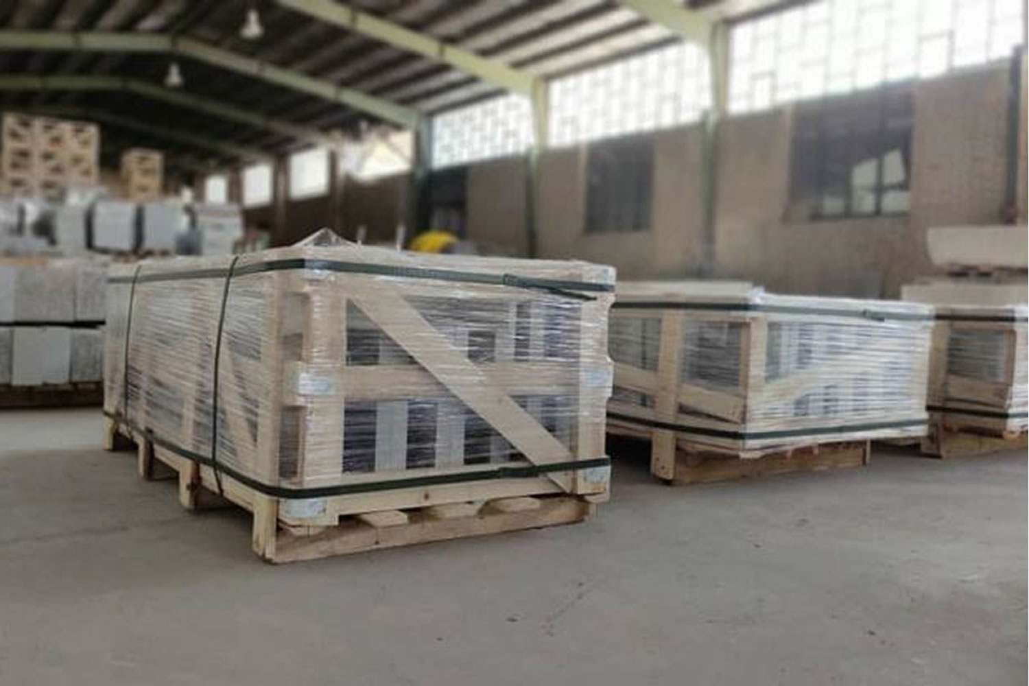 سنگ ساختمانی مرمر و تراورتن