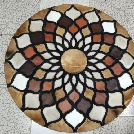 چرم دست دوز