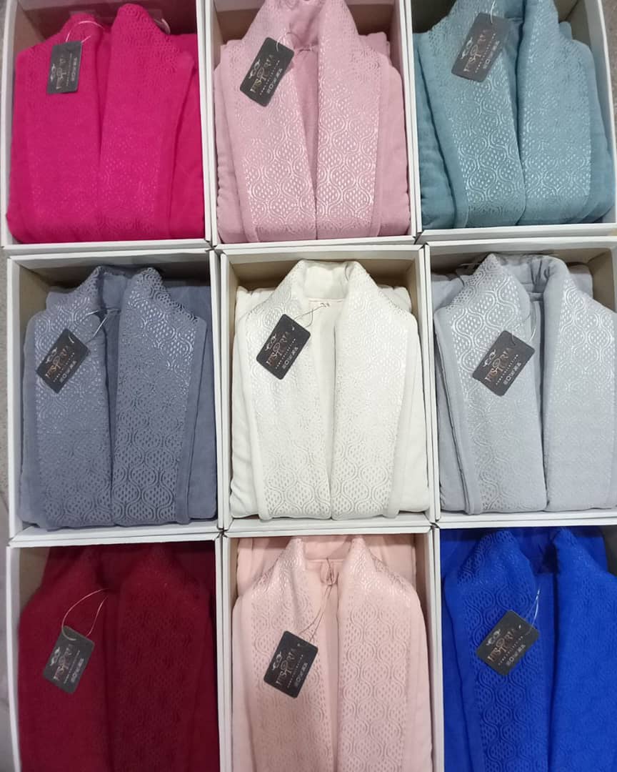 حوله تنپوش با ابگیری بالا و رنگ ثابت