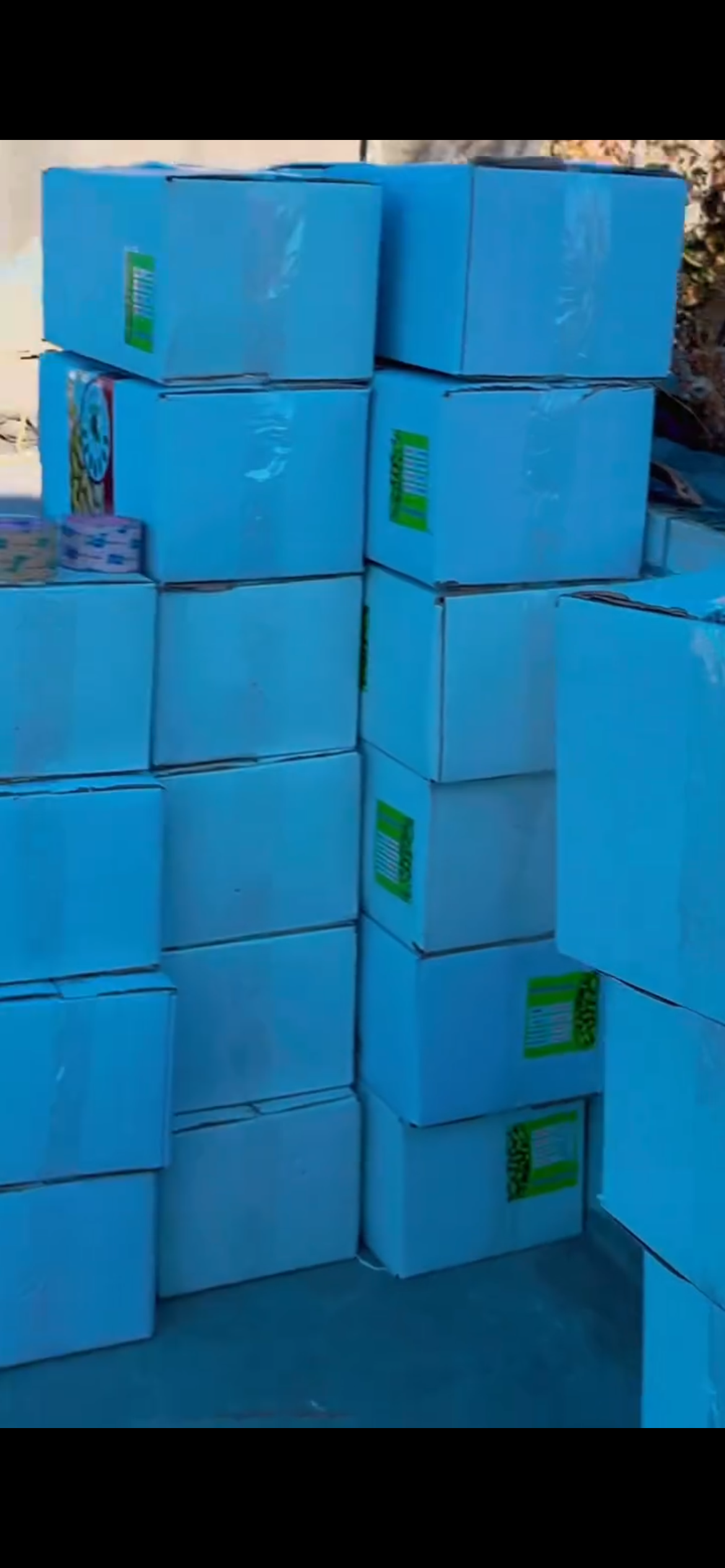 مغز پسته ممتاز خندان 