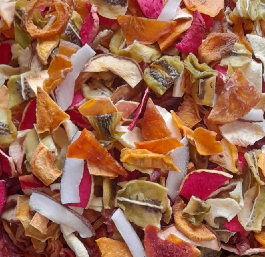 میوه ی خشک ساشا