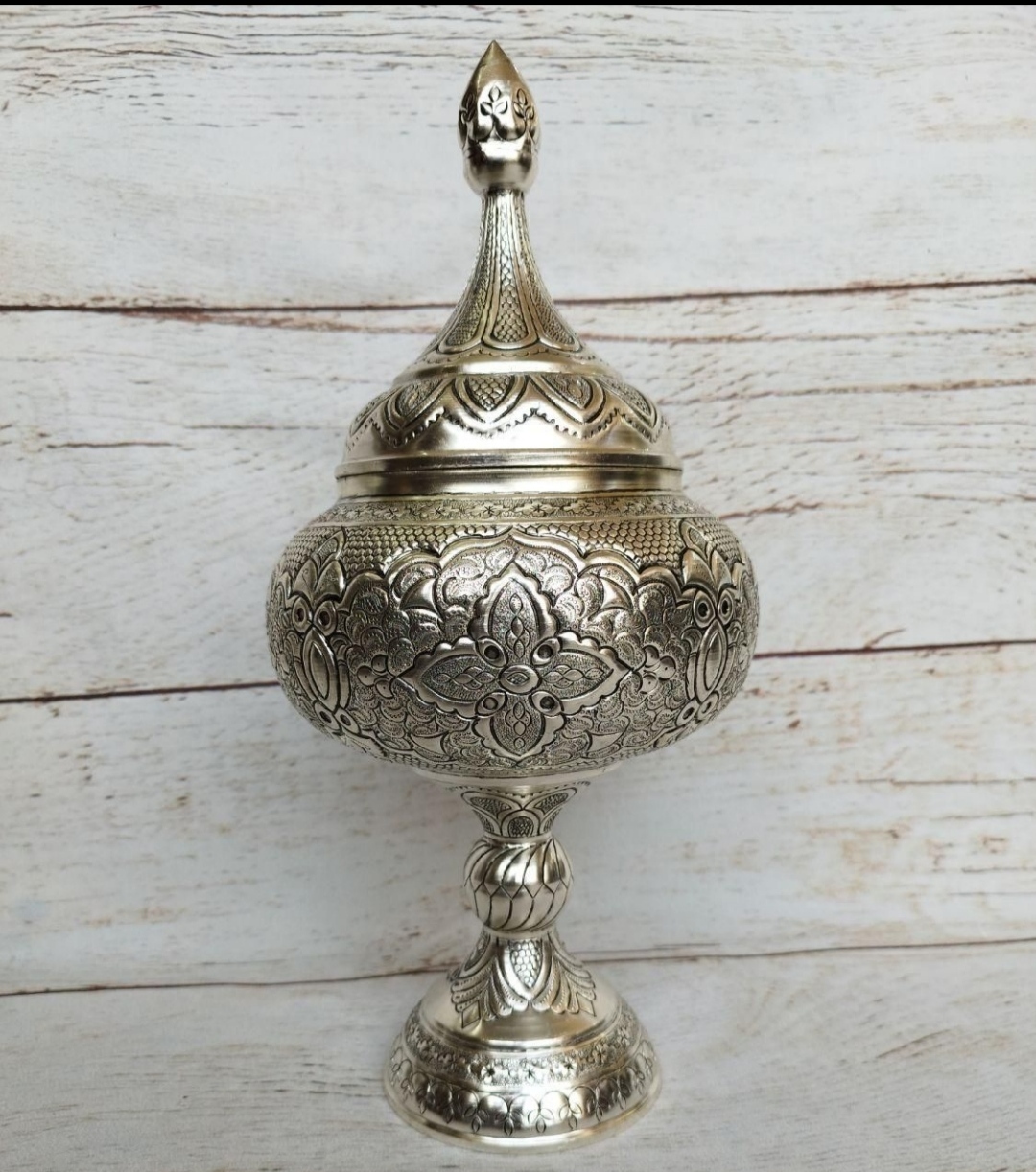 شکلات خوری قلمزنی اصفهان