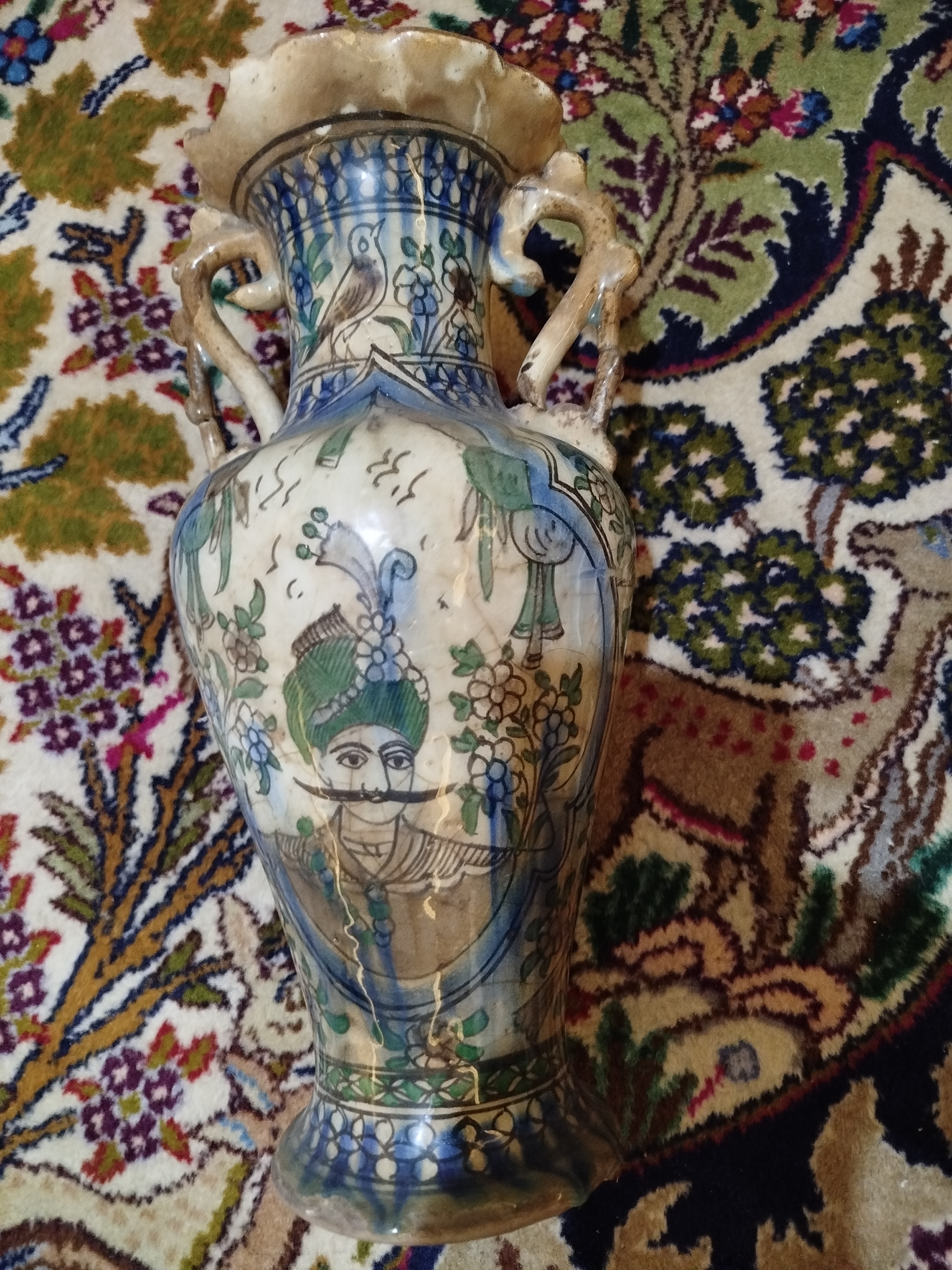 فروش گلدان آنتیک با قدمت 500سال