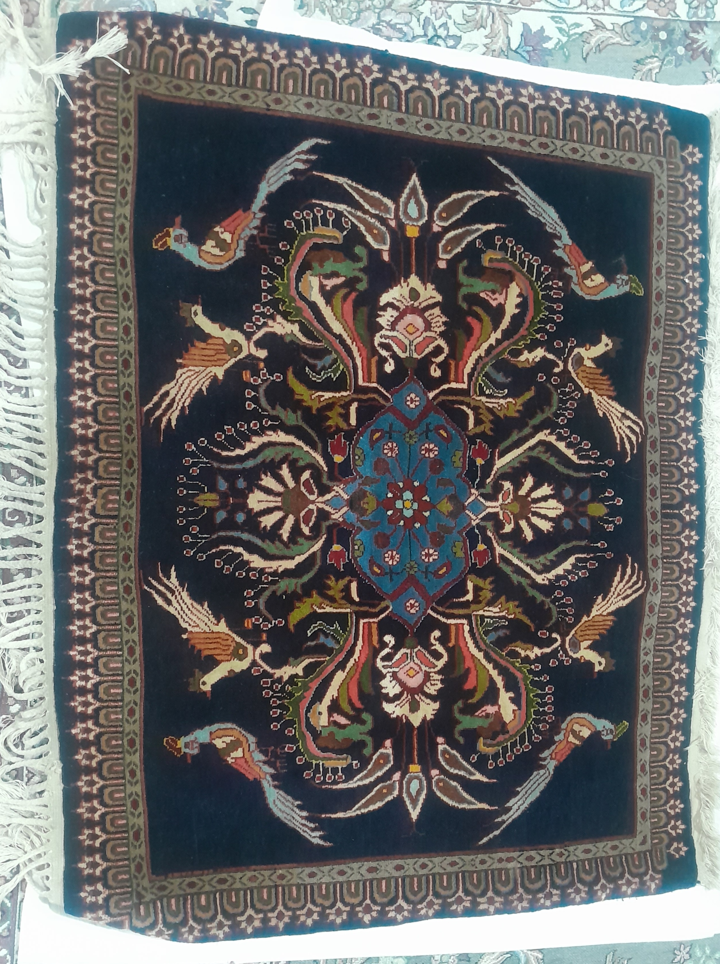 قالیچه دست باف