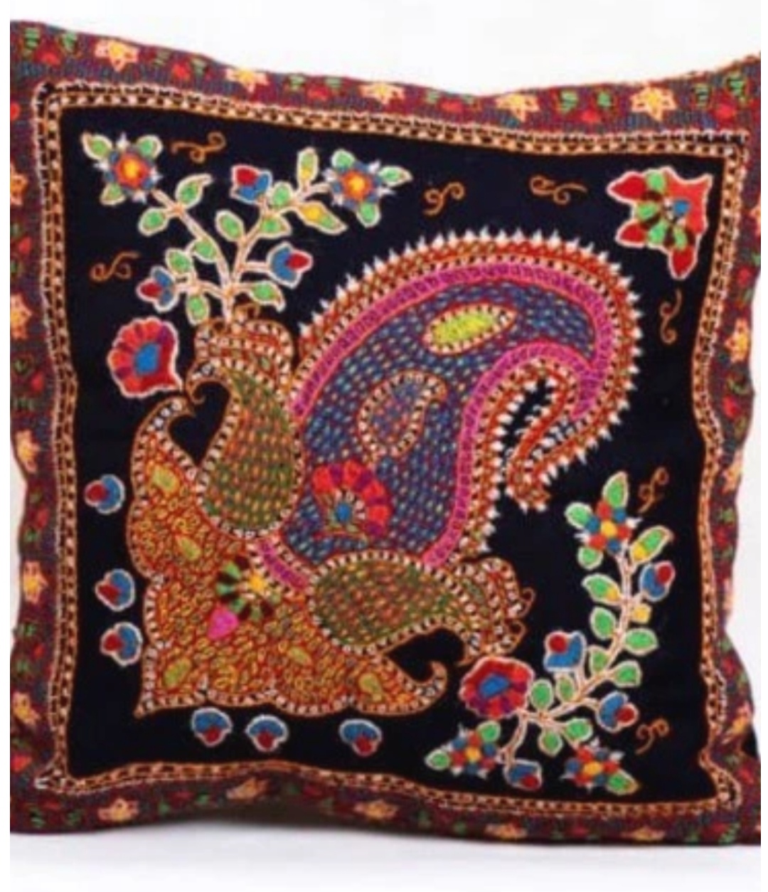 فروش سوزن دوزی های سنتی پته وگلیم