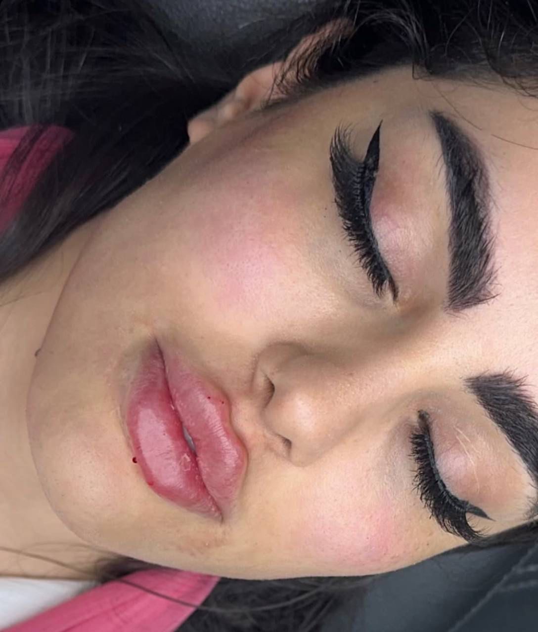 کلینیک زیبایی الا بیوتی