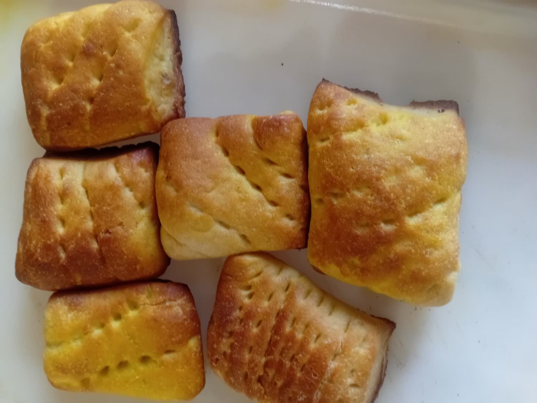 نان و کلوچه تنوری و سنتی مازندران