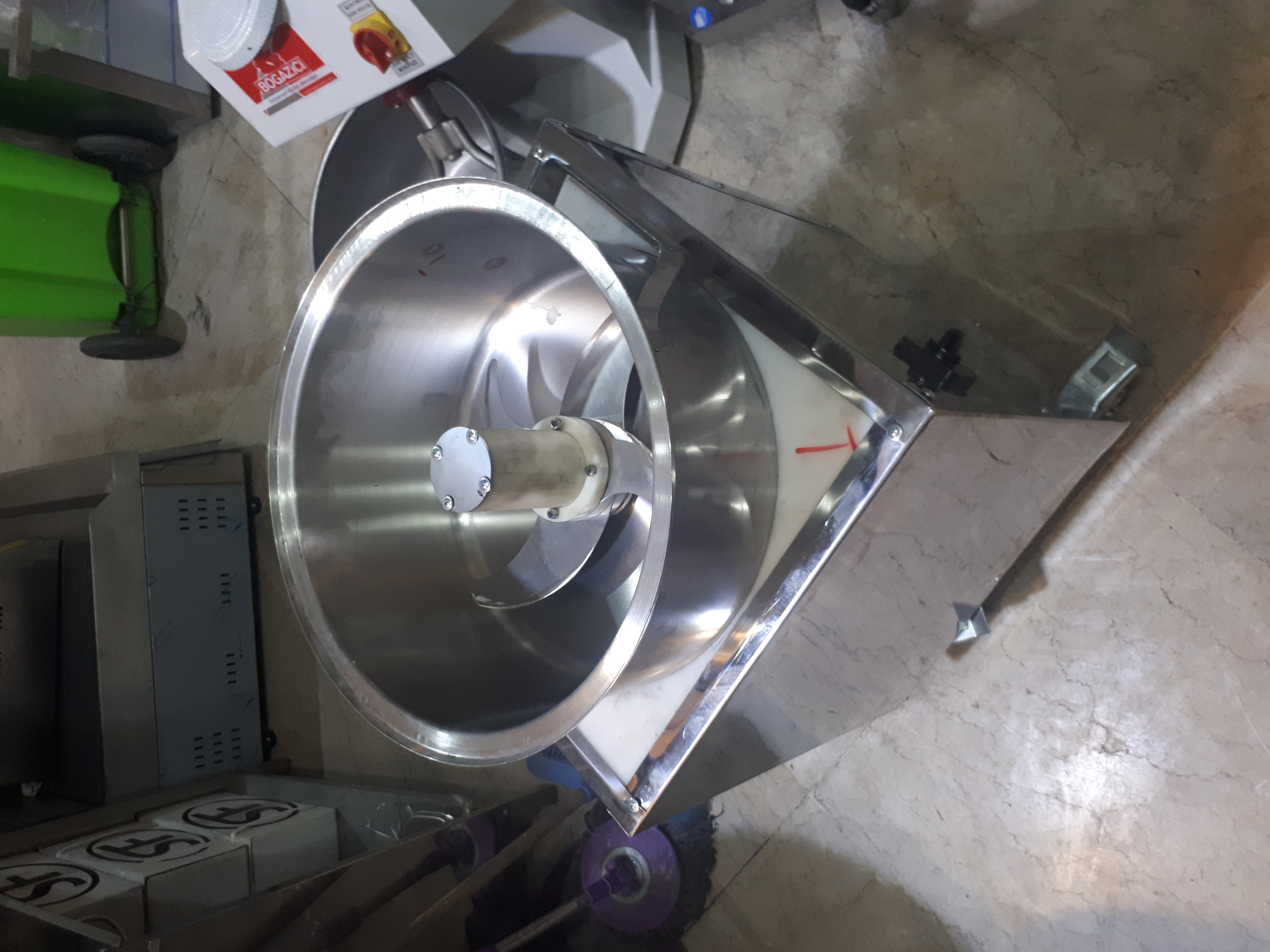 ساخت ماشین آلات صنایع غذایی