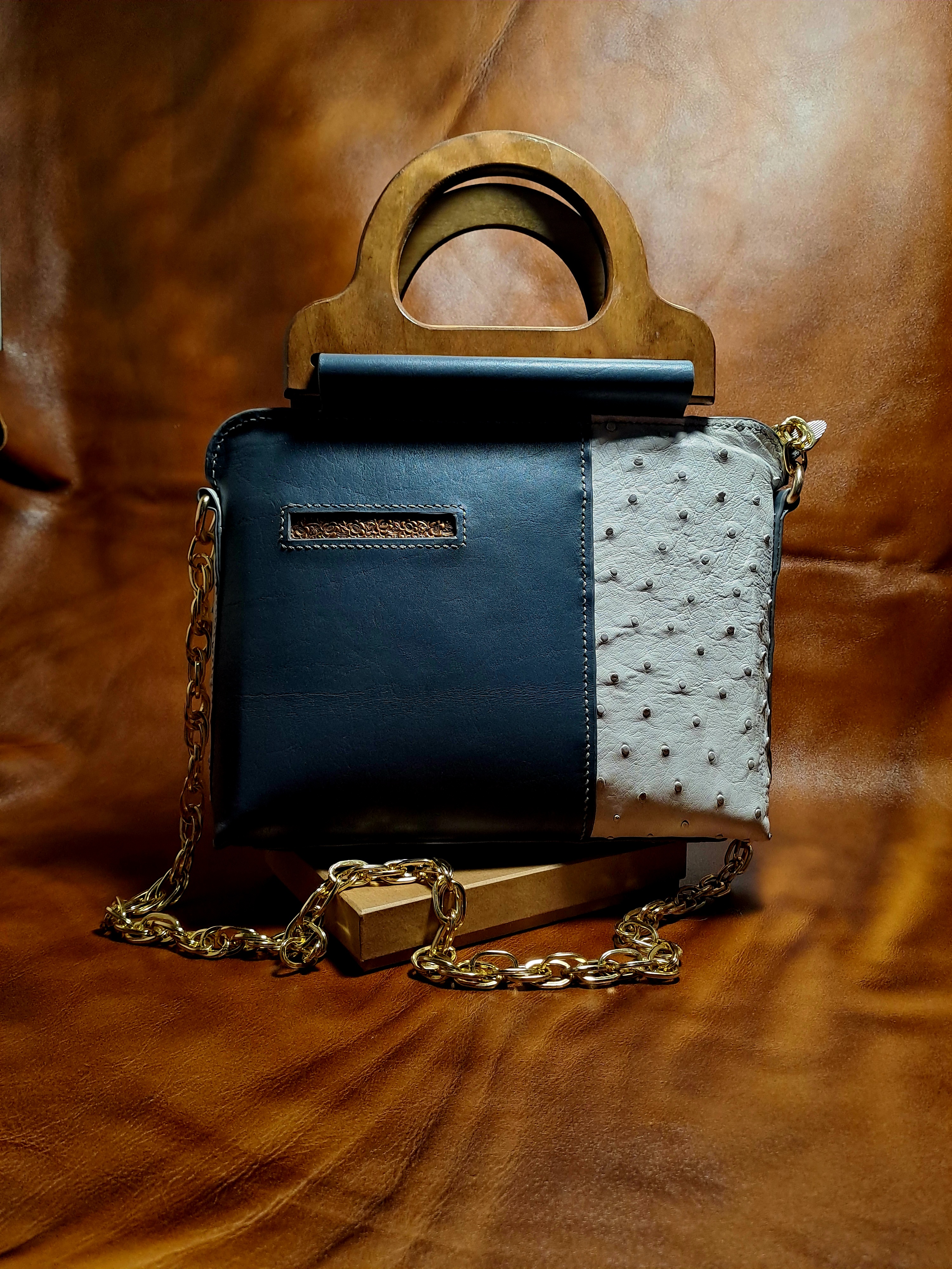 کیف چرم طبیعی دستدوز 